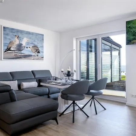 Silbermoeve - Nause, Mit Terrasse & Garten In Erste Reihe ザスニッツ